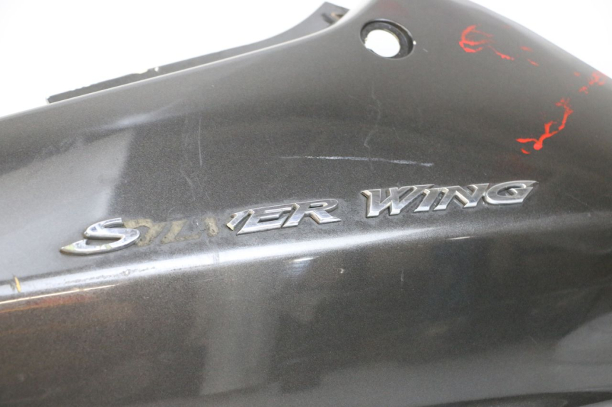 photo de FLANC ARRIERE GAUCHE HONDA FJS SILVER WING SILVERWING 400 (2005 - 2008)