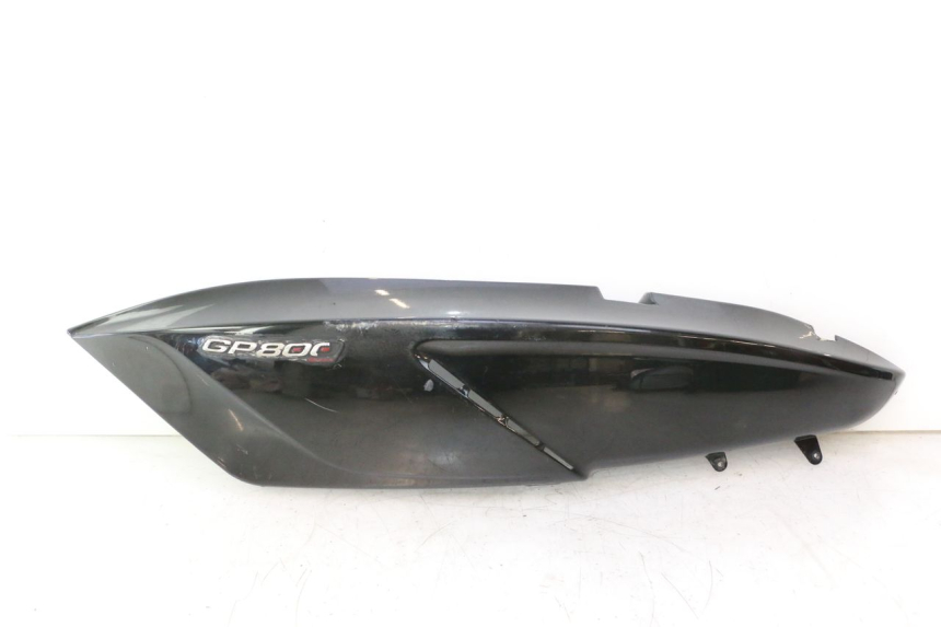 photo de FLANC ARRIERE GAUCHE GILERA GP 800 (2007 - 2013) - Vue principale