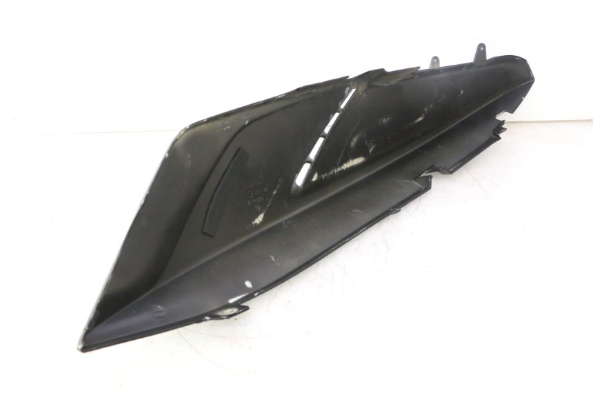 photo de FLANC ARRIERE GAUCHE GILERA GP 800 (2007 - 2013) - Vue rapprochée