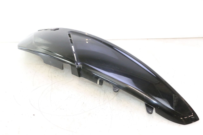 photo de FLANC ARRIERE GAUCHE GILERA GP 800 (2007 - 2013) - Pièce contrôlée