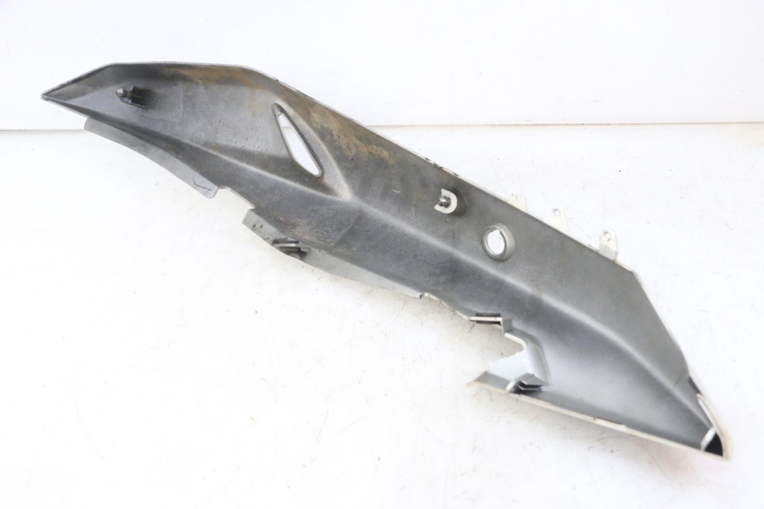 photo de FLANC ARRIERE GAUCHE SUZUKI GS GSE 500 (2001 - 2003)