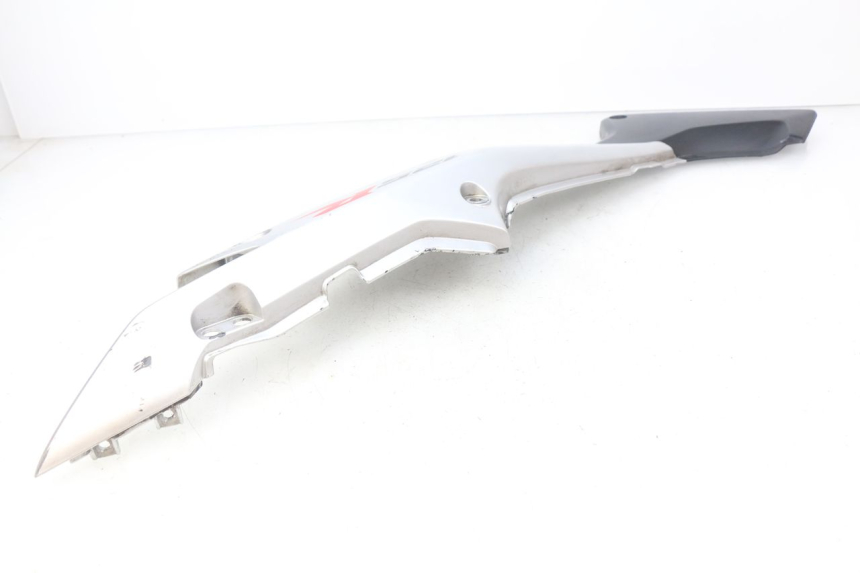 photo de FLANC ARRIERE GAUCHE HONDA CBR R 125 (2003 - 2006)