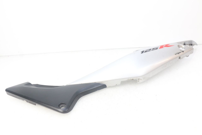 photo de FLANC ARRIERE GAUCHE HONDA CBR R 125 (2003 - 2006)