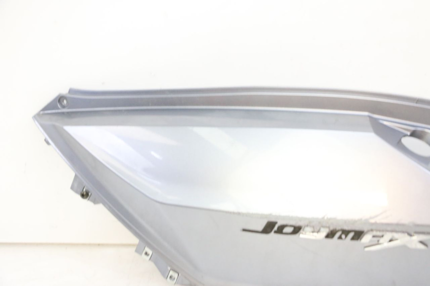 photo de FLANC ARRIERE GAUCHE SYM JOYMAX 125 (2010 - 2017)