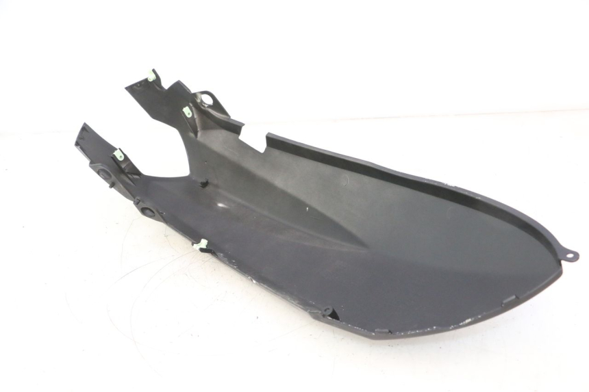 photo de FLANC ARRIERE GAUCHE PEUGEOT KISBEE 4T 50 (2023 - 2026) - Gros plan technique
