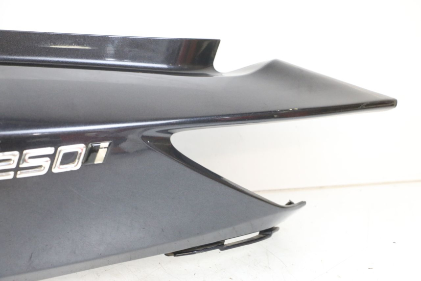 photo de Rear left side panel KYMCO XCITING 250 (2006 - 2009)