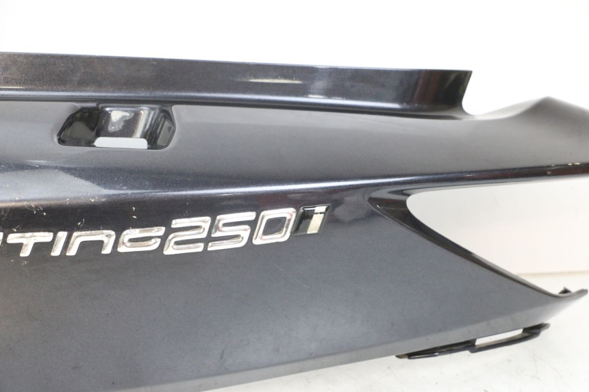 photo de Rear left side panel KYMCO XCITING 250 (2006 - 2009)