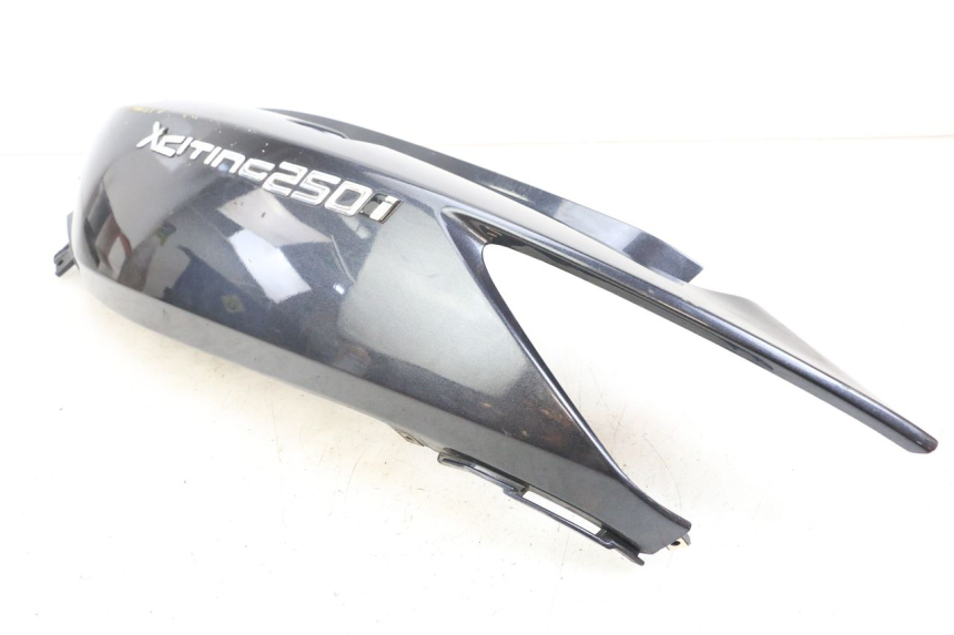 photo de Rear left side panel KYMCO XCITING 250 (2006 - 2009)
