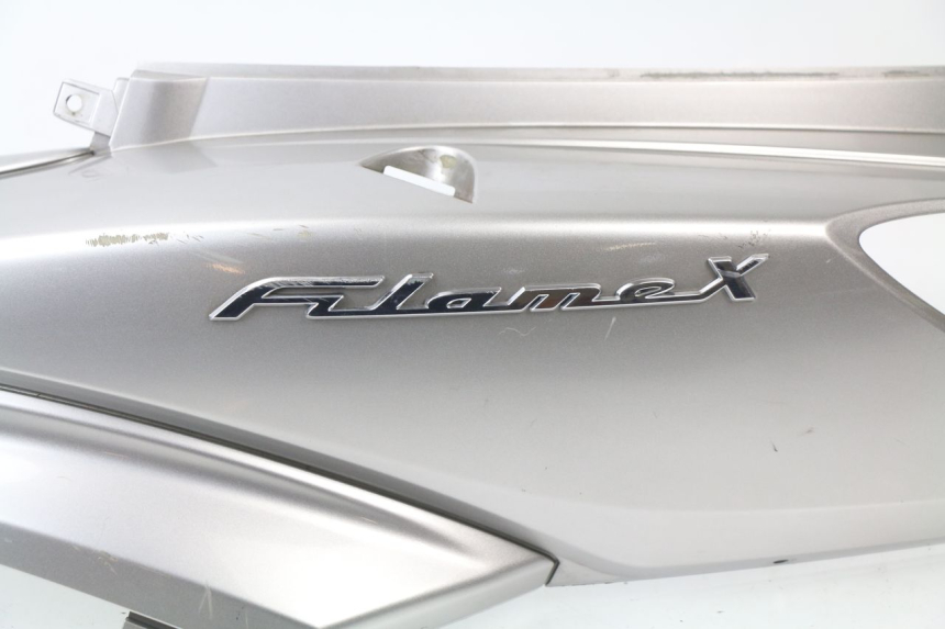 photo de FLANC ARRIERE GAUCHE MBK FLAME X 125 (2004 - 2007)