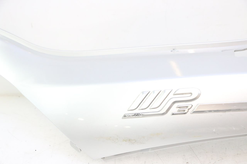 photo de FLANC ARRIERE GAUCHE PIAGGIO MP3 LT 300 (2010 - 2016) - Zoom composants