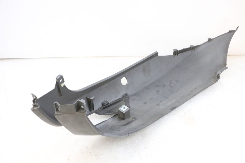 photo de FLANC ARRIERE GAUCHE PIAGGIO MP3 500 (2016 - 2018) - Détail de la pièce