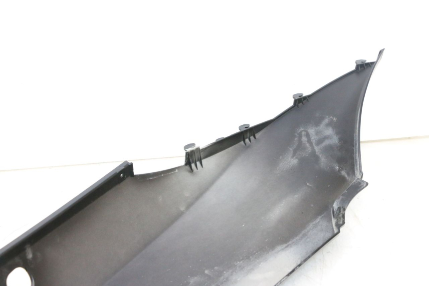 photo de FLANC ARRIERE GAUCHE PIAGGIO MP3 500 (2016 - 2018) - Pièce contrôlée