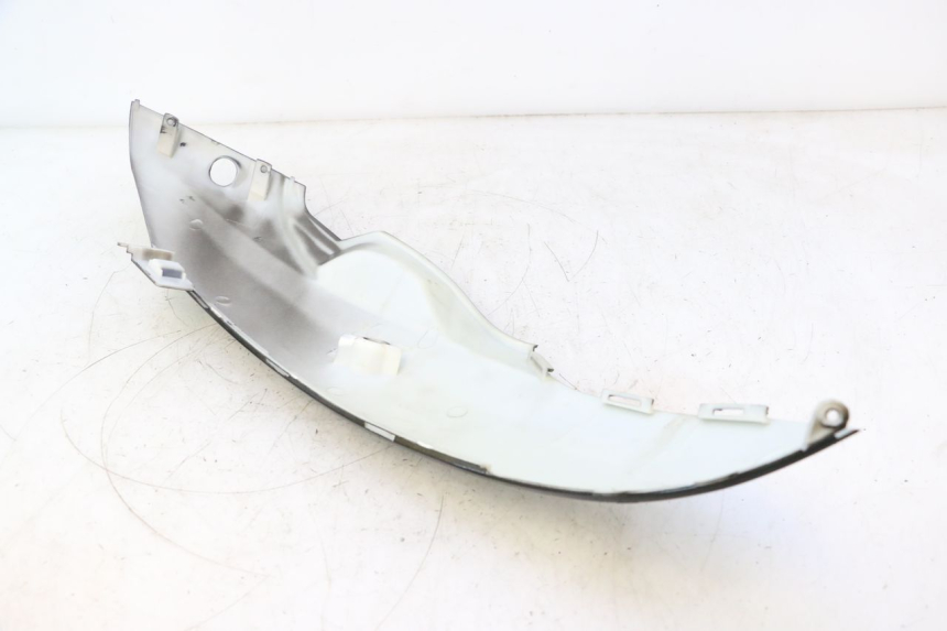 photo de FLANC ARRIERE GAUCHE TNT MOTOR ROMA 12' 2T 50 (2007 - 2018) - État de surface