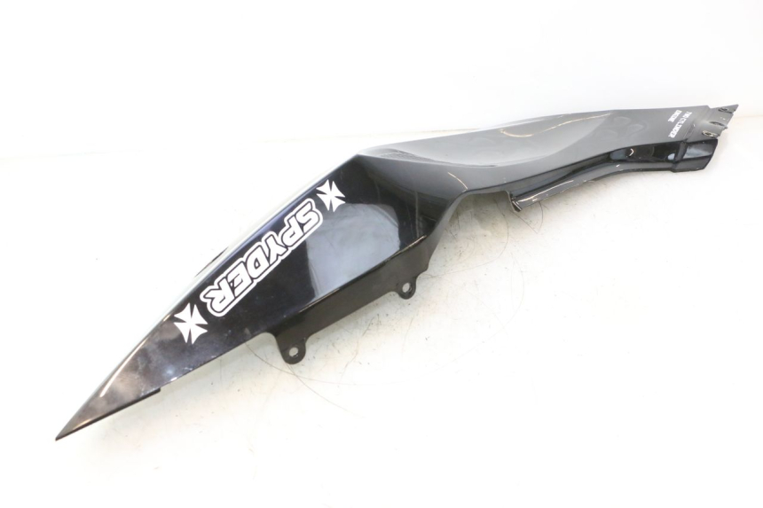photo de FLANC ARRIERE GAUCHE CAN-AM SPYDER RS 1000 (2008 - 2012) - Inspection visuelle