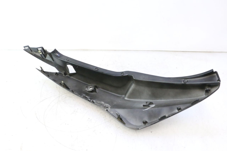 photo de FLANC ARRIERE GAUCHE KYMCO SUPER 8 2T 50 (2007 - 2013) - Focus structure