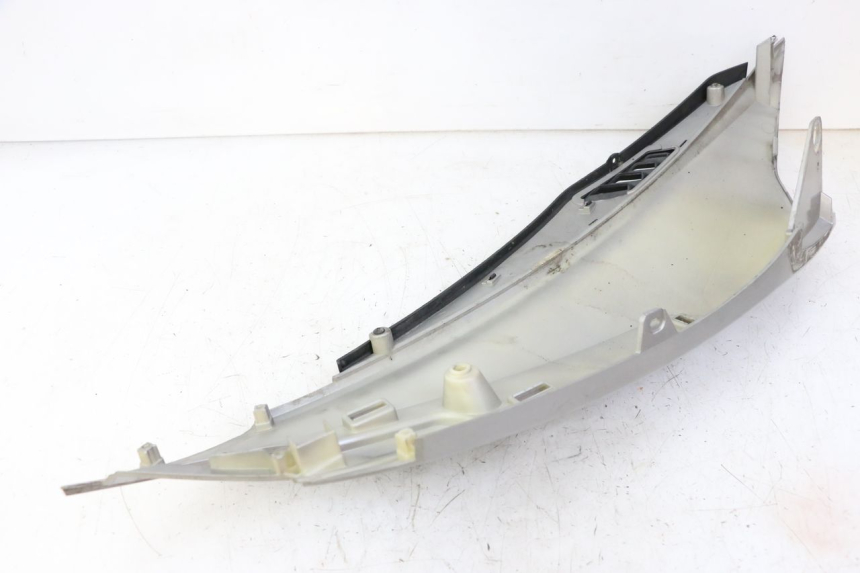 photo de FLANC ARRIERE GAUCHE APRILIA SXR 50 (2021 - 2023)