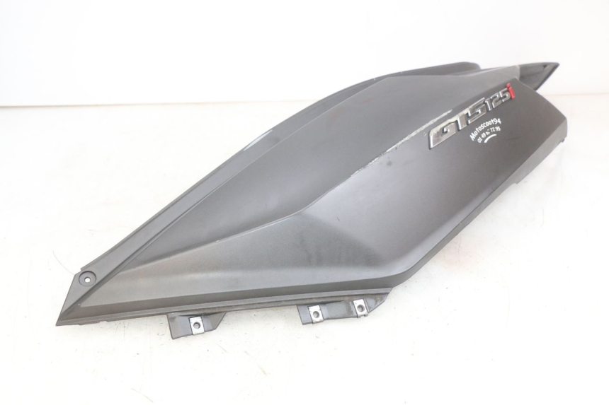 photo de FLANC ARRIERE GAUCHE SYM GTS EFI 125 (2012 - 2016)