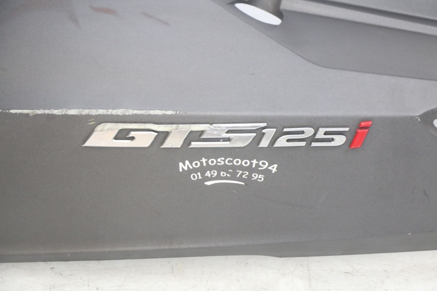 photo de FLANC ARRIERE GAUCHE SYM GTS EFI 125 (2012 - 2016)
