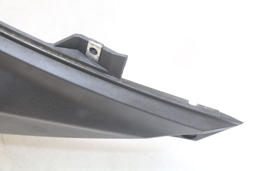 photo de FLANC ARRIERE GAUCHE SYM GTS EFI 125 (2012 - 2016)