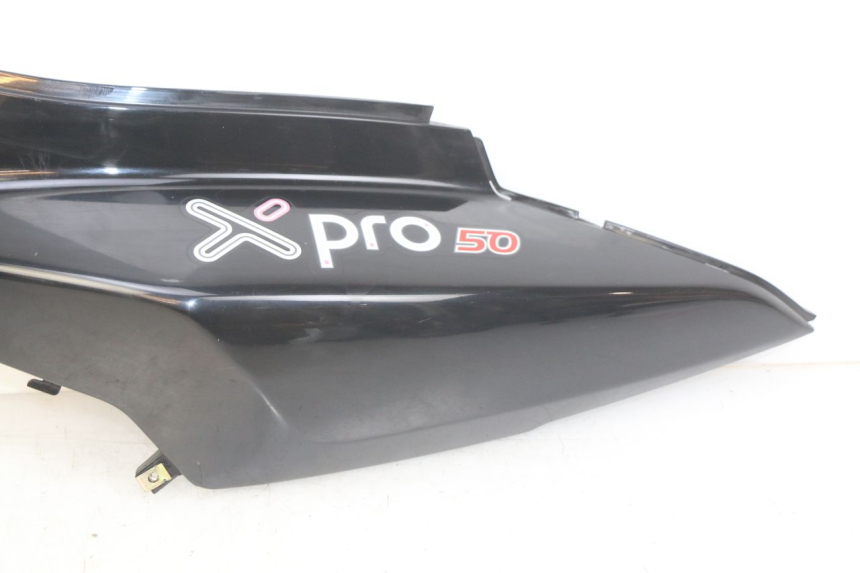 photo de FLANC ARRIERE GAUCHE SYM X-PRO 4T 50 (2014 - 2021)