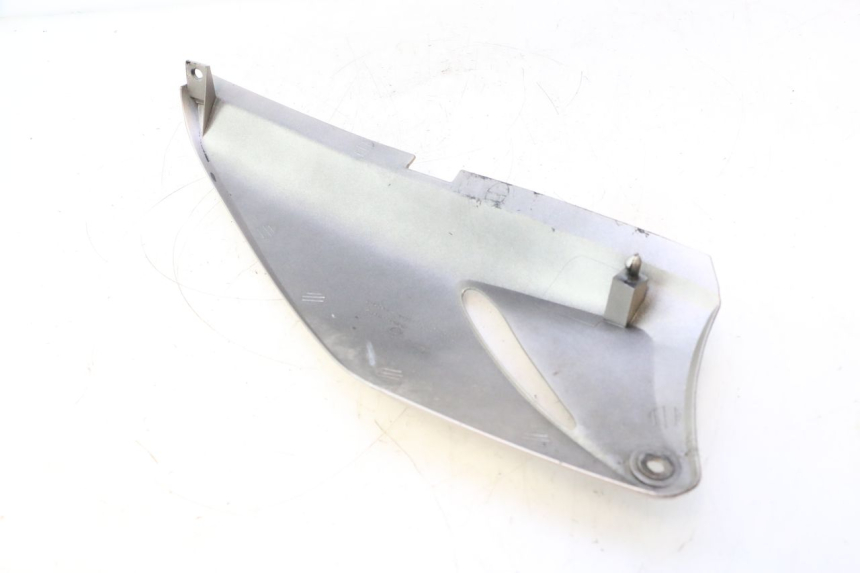 photo de FLANC ARRIERE GAUCHE HONDA XLV VARADERO 125 (2007 - 2012) - Zoom état d’usage