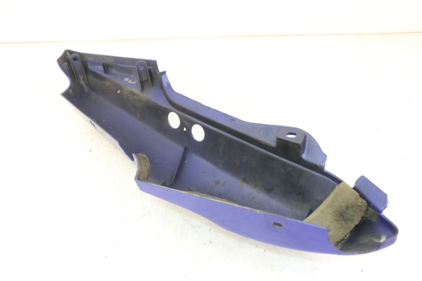 photo de FLANC ARRIERE GAUCHE YAMAHA FZS FAZER 600 (2001 - 2003)