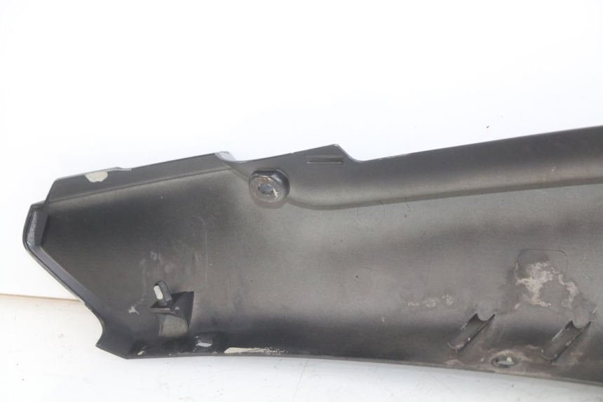 photo de FLANC ARRIERE GAUCHE YAMAHA HW XENTER 125 (2011 - 2017)