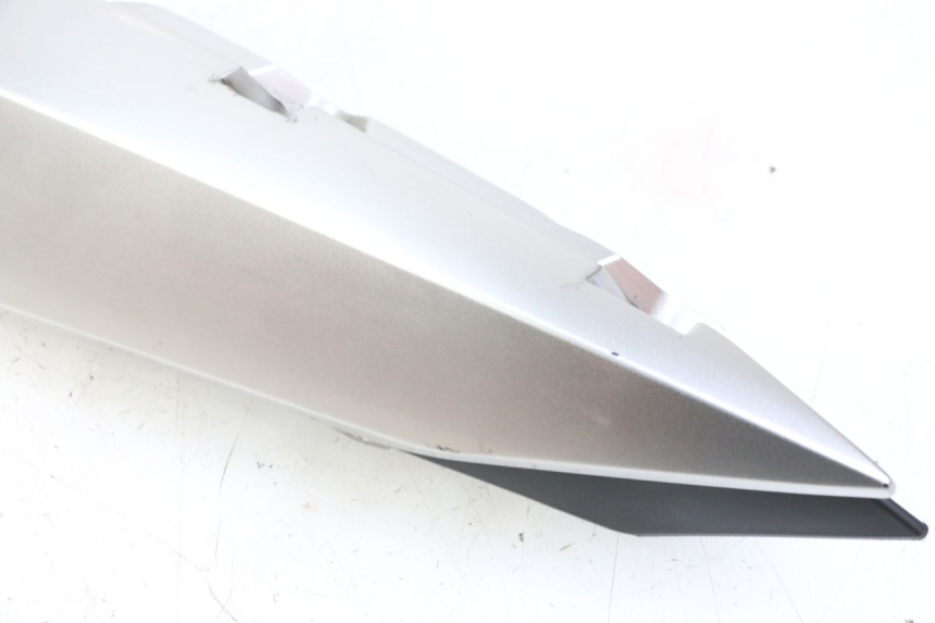 photo de FLANC ARRIERE GAUCHE YAMAHA XJ6 ABS 600 (2008 - 2016)