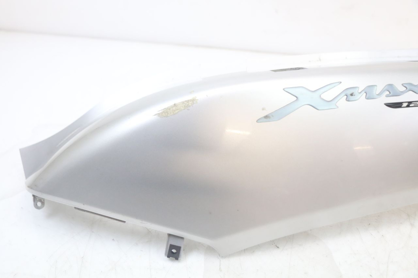 photo de FLANC ARRIERE GAUCHE YAMAHA XMAX X-MAX 125 (2006 - 2009)