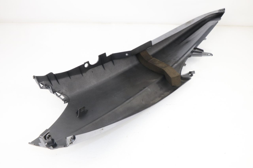 photo de FLANC ARRIERE GAUCHE YAMAHA YP MAJESTY 400 (2004 - 2008)