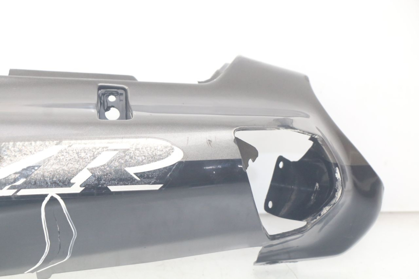 photo de FLANC ARRIERE GAUCHE KAWASAKI ZZR 600 (1995 - 2004)
