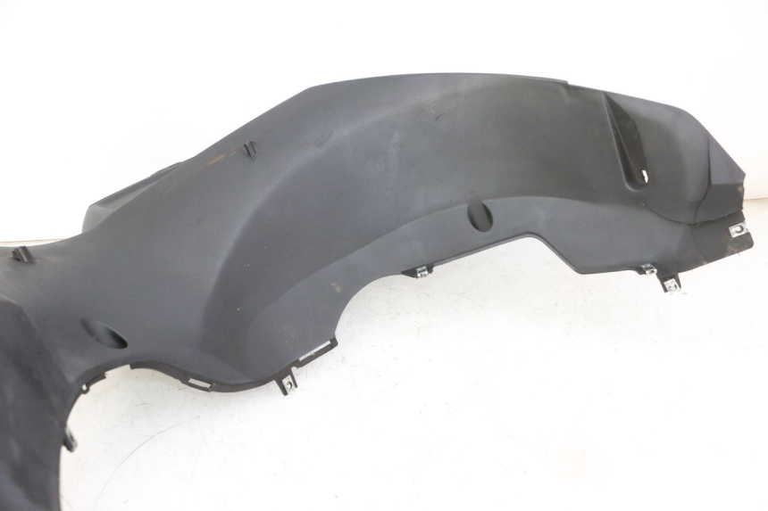 photo de FLANC LATERAL AVANT DROIT QUADRO 4 4D 350 (2015 - 2018)