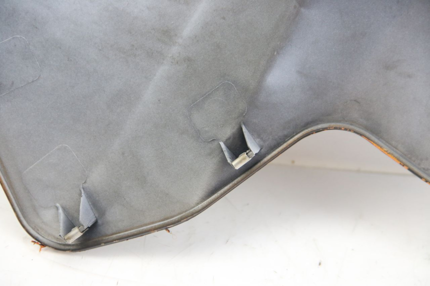 photo de FLANC LATERAL AVANT DROIT APRILIA ATLANTIC 500 (2002 - 2003)