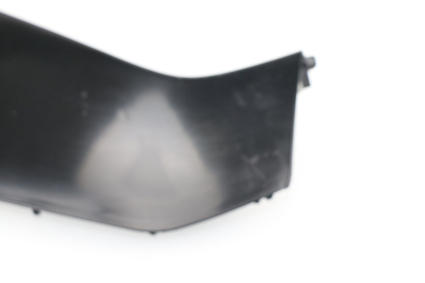 photo de FLANC LATERAL AVANT DROIT APRILIA SPORT CITY 2T 50 (2008 - 2012)