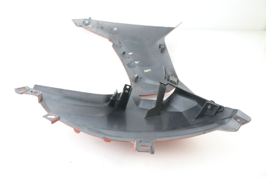 photo de FLANC LATERAL AVANT DROIT BMW C SPORT 650 (2015 - 2021) - Zoom état d’usage