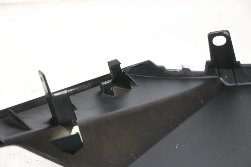 photo de FLANC LATERAL AVANT DROIT PEUGEOT CITYSTAR 50 (2013 - 2017)