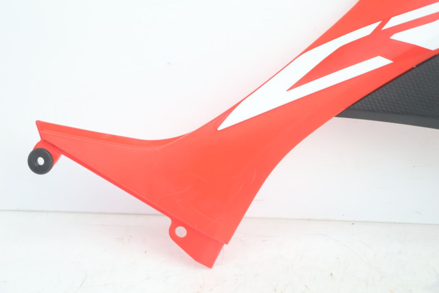 photo de FLANC LATERAL AVANT DROIT HONDA CRF CR-F 125 (2020 - 2021) - Détail de la pièce