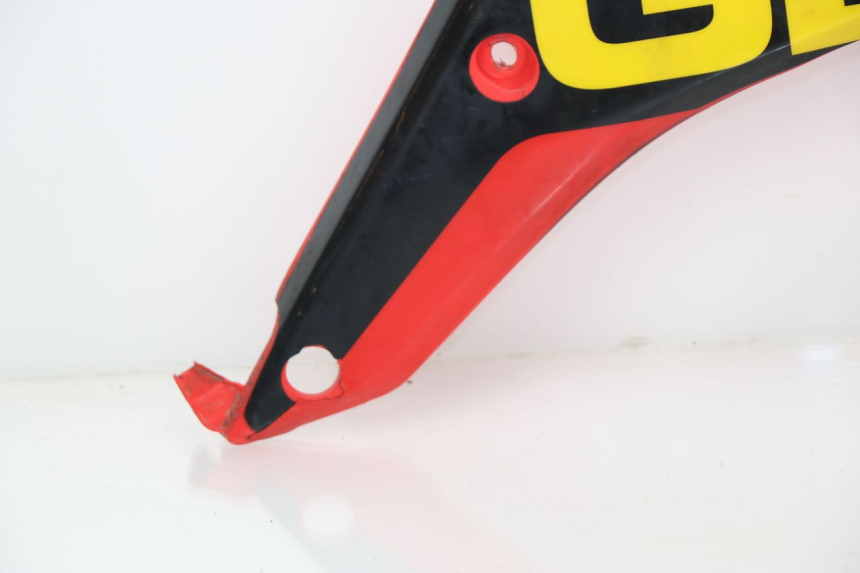photo de FLANC LATERAL AVANT DROIT HONDA CRF CR-F 450 (2005 - 2008)