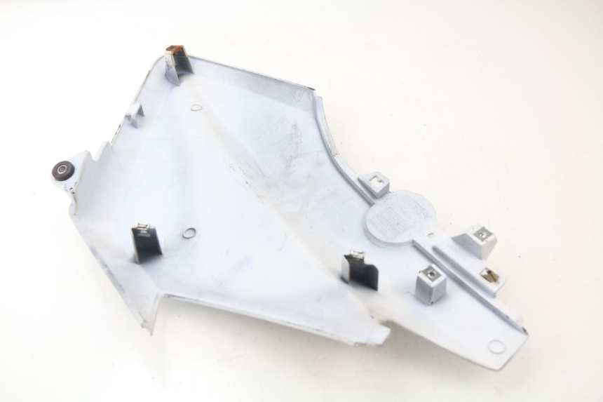 photo de FLANC LATERAL AVANT DROIT MBK EVOLIS 125 (2014 - 2018)