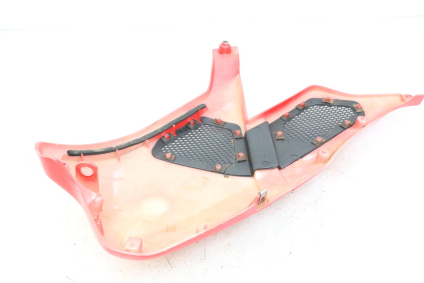 photo de FLANC LATERAL AVANT DROIT GILERA DNA 50 (2000 - 2007)
