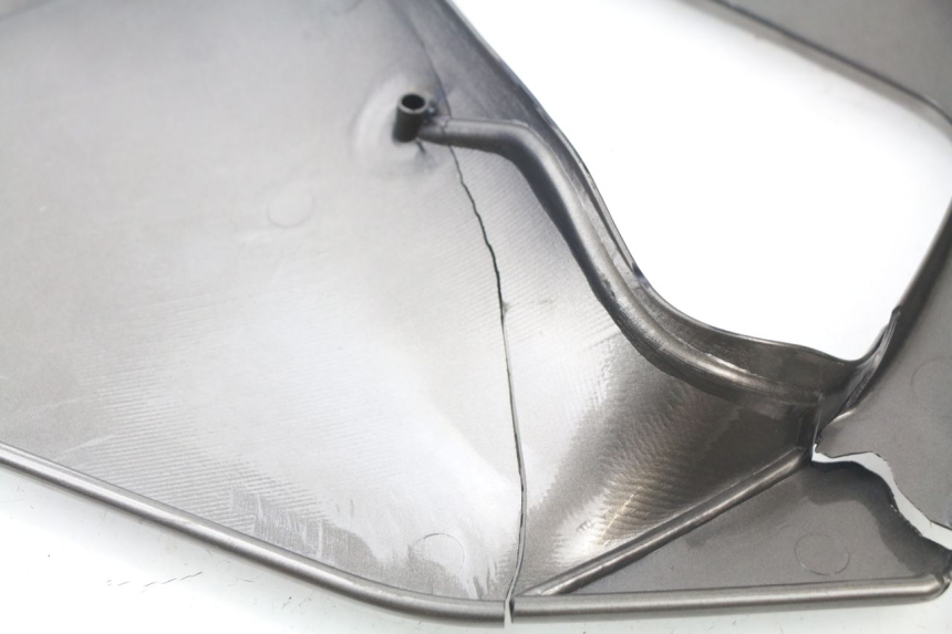 photo de FLANC LATERAL AVANT DROIT HONDA CBR 919 RR FIREBLADE 900 (1998 - 1999)