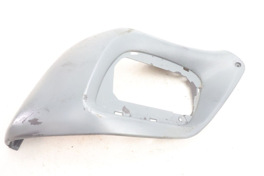 photo de FLANC LATERAL AVANT DROIT INFERIEUR GILERA RUNNER SP 50 (2002 - 2004) - Vue principale