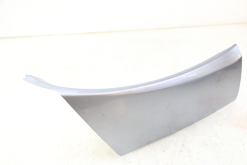 photo de FLANC LATERAL AVANT DROIT SYM JOYMAX 125 (2010 - 2017)