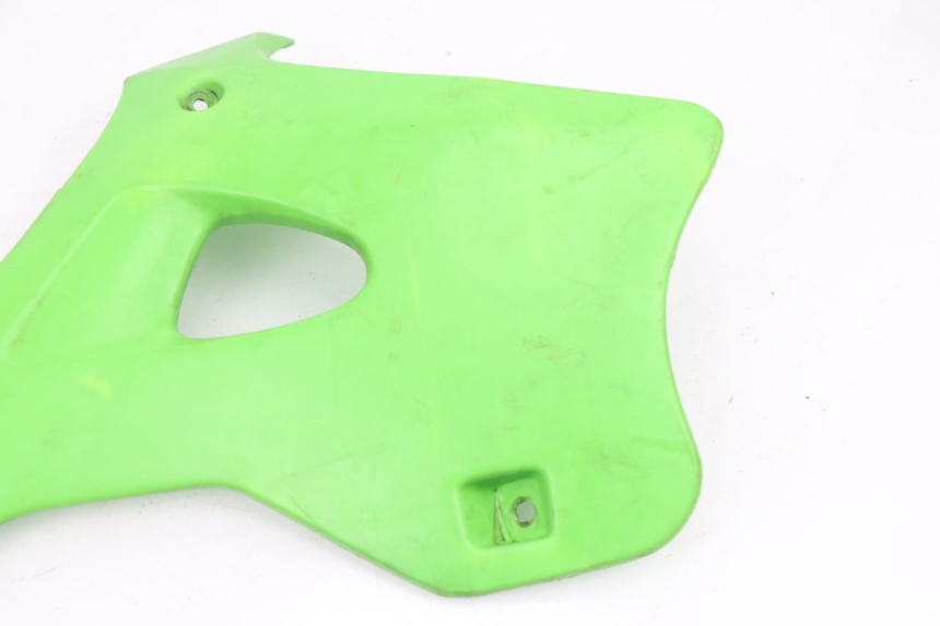 photo de FLANC LATERAL AVANT DROIT KAWASAKI KX 125 (1994 - 1998)