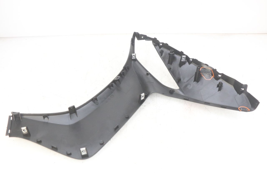 photo de FLANC LATERAL AVANT DROIT KYMCO AGILITY 16+ 4T 50 (2018 - 2023)
