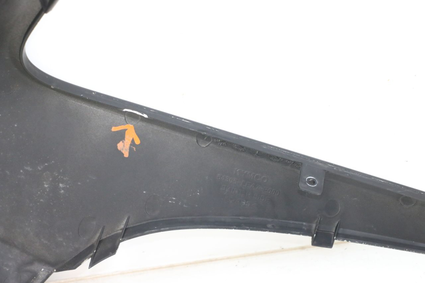 photo de FLANC LATERAL AVANT DROIT KYMCO DINK STREET 125 (2009 - 2014)