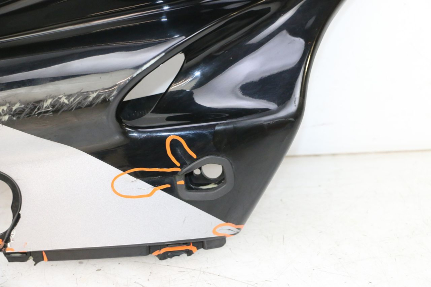 photo de FLANC LATERAL AVANT DROIT HONDA NSR R 125 (1994 - 2003) - État de surface