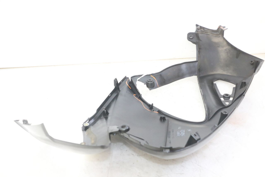 photo de FLANC LATERAL AVANT DROIT HONDA NTV DEAUVILLE ABS 700 (2007 - 2016)