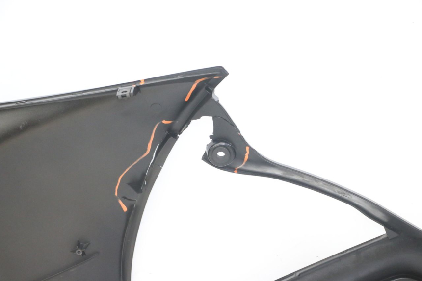 photo de FLANC LATERAL AVANT DROIT HONDA NTV DEAUVILLE ABS 700 (2007 - 2016)