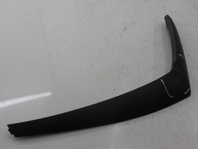 photo de FLANC LATERAL AVANT DROIT PIAGGIO BEVERLY 125 (2001 - 2004)